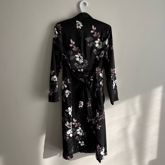 Floral Duster - Picture 5 of 5